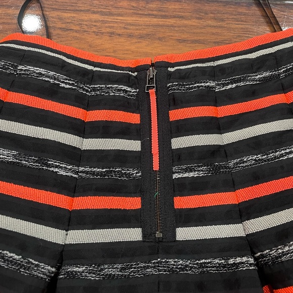 HD in Paris Skirt - Picture 4 of 4